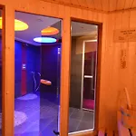 Und Economyzimmer Residenz Waldkrone 公寓 *