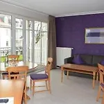Apartment Und Economyzimmer Residenz Waldkrone