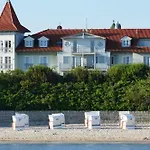 Apartment Und Economyzimmer Residenz Waldkrone