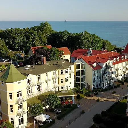 Ferienappartement Und Economyzimmer Residenz Waldkrone Apartment