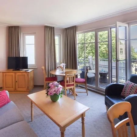 Und Economyzimmer Residenz Waldkrone 아파트