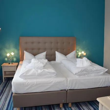 Und Economyzimmer Residenz Waldkrone 아파트 Ostseebad Kühlungsborn