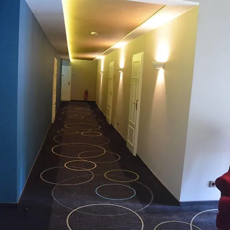 Und Economyzimmer Residenz Waldkrone 아파트